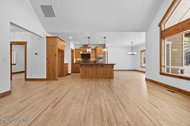 12664 E Howard Road, Athol, ID 83801