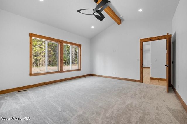 12664 E Howard Road, Athol, ID 83801