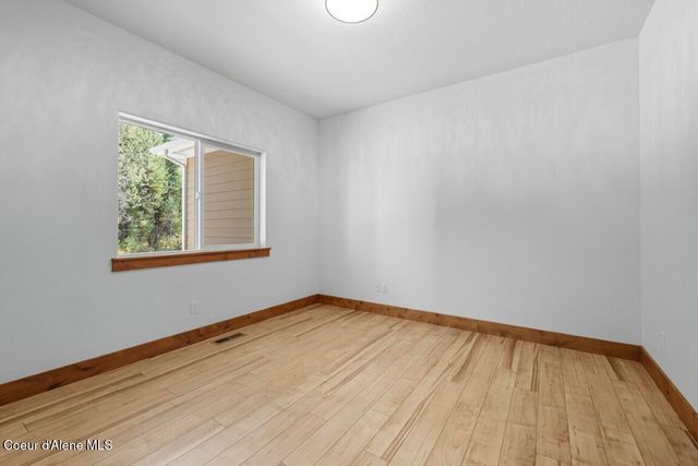 12664 E Howard Road, Athol, ID 83801