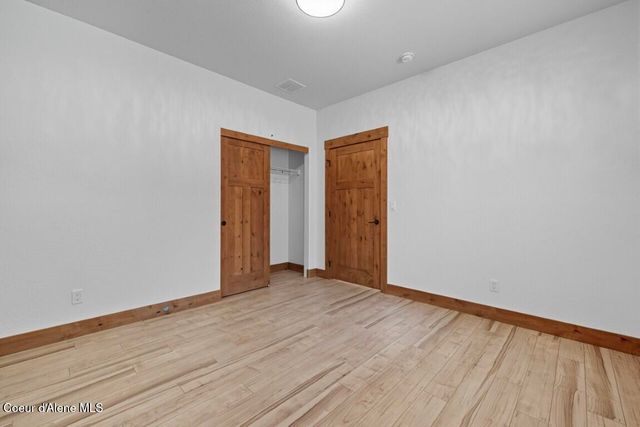 12664 E Howard Road, Athol, ID 83801