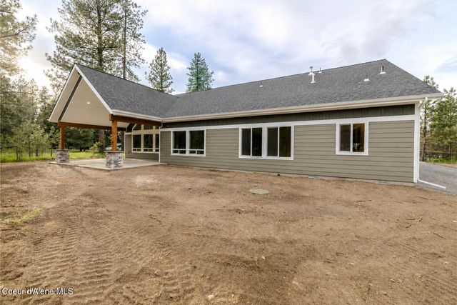 12664 E Howard Road, Athol, ID 83801