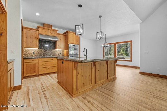 12664 E Howard Road, Athol, ID 83801