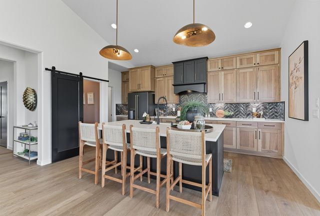 12213 N VALENCIA Ave, Spokane, WA 99218