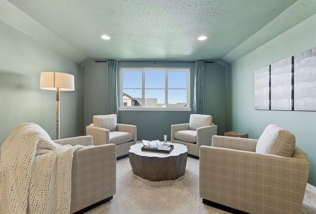 12213 N VALENCIA Ave, Spokane, WA 99218