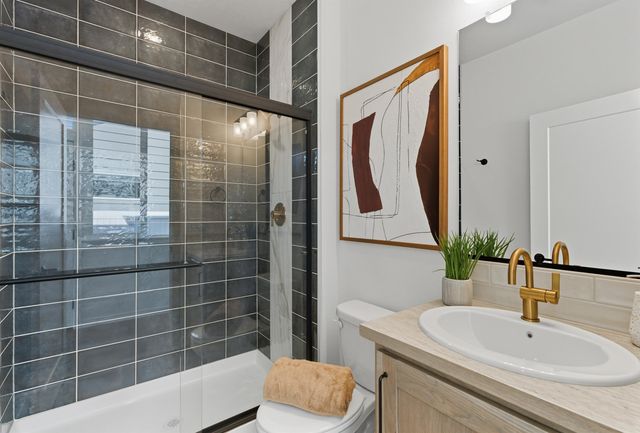 12213 N VALENCIA Ave, Spokane, WA 99218