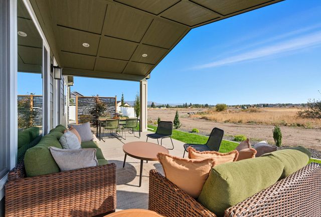12213 N VALENCIA Ave, Spokane, WA 99218