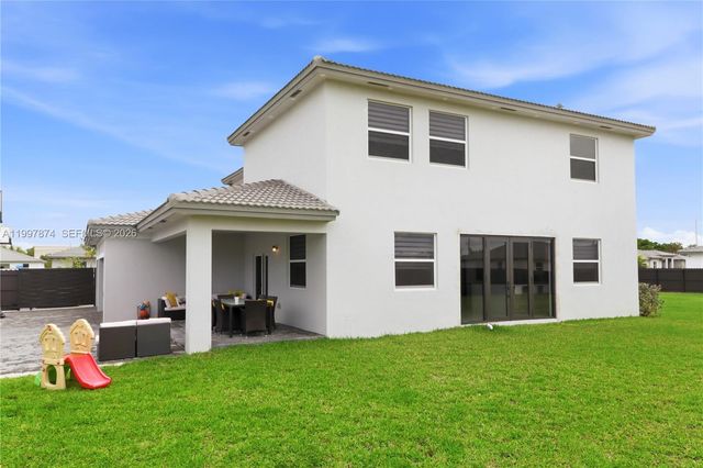 19740 SW 321st St, Homestead, FL 33030