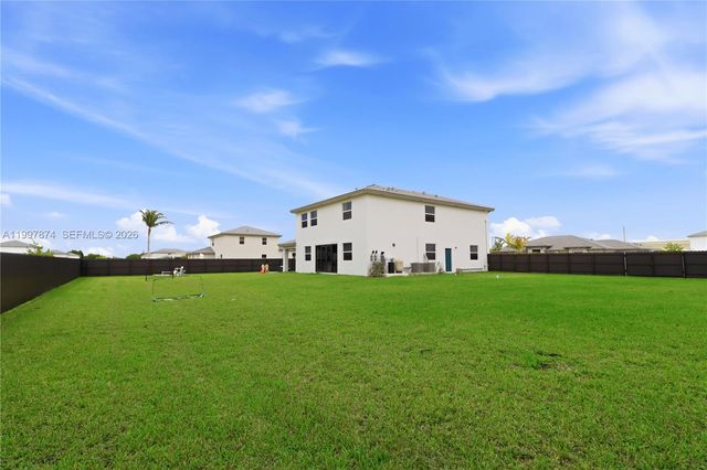 19740 SW 321st St, Homestead, FL 33030