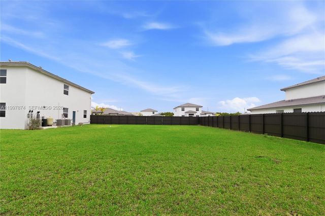 19740 SW 321st St, Homestead, FL 33030