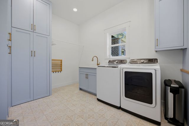 985 Whitehead Road, Sugar Hill, GA 30518