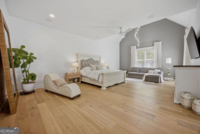 985 Whitehead Road, Sugar Hill, GA 30518