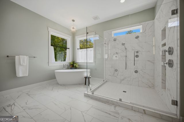 985 Whitehead Road, Sugar Hill, GA 30518