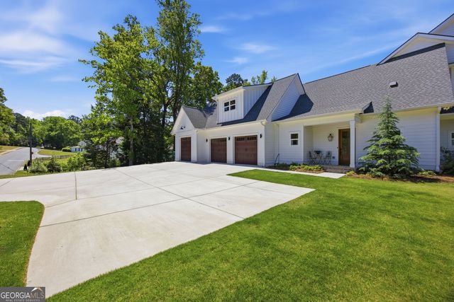 985 Whitehead Road, Sugar Hill, GA 30518