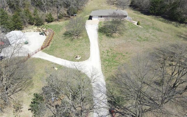 17055 Interurban Road, Platte City, MO 64079