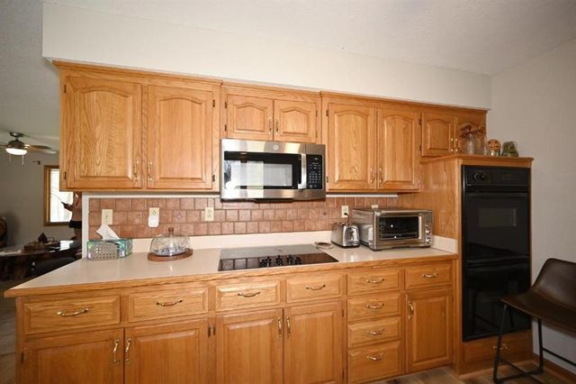 17055 Interurban Road, Platte City, MO 64079