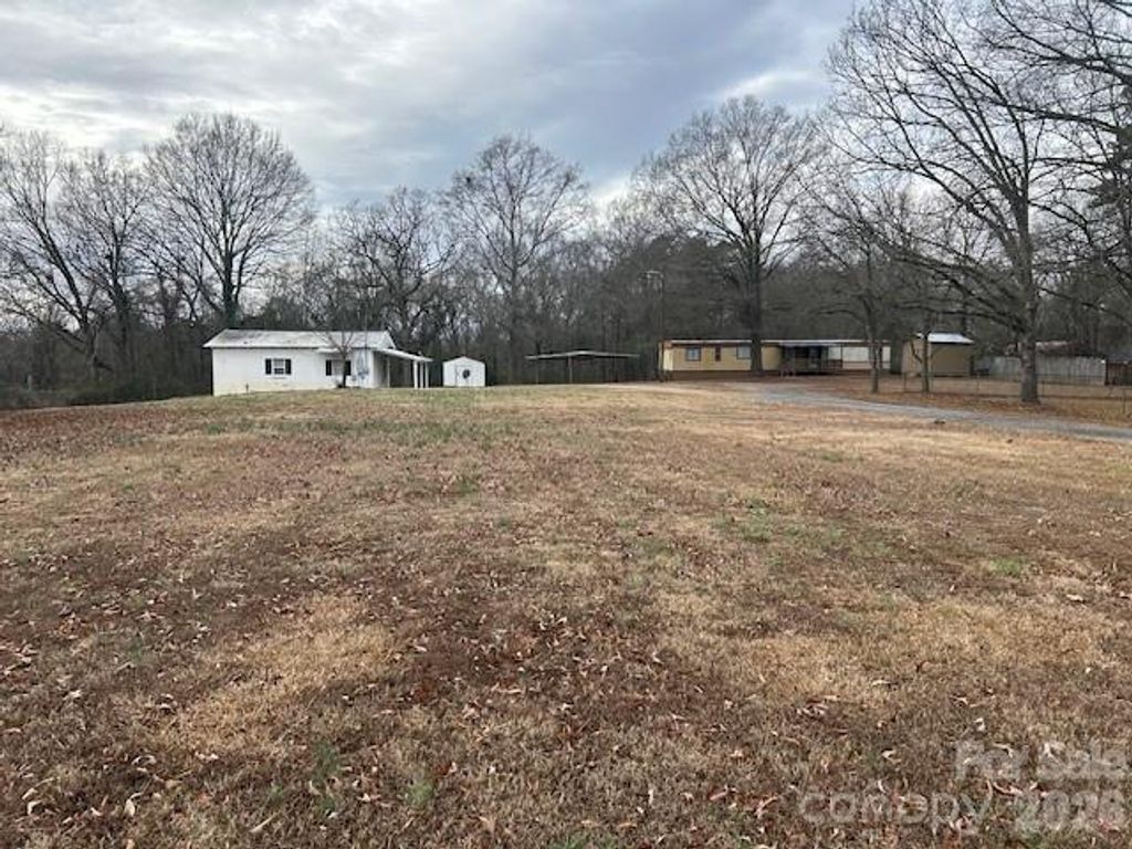 621 N Elm Street, Marshville, NC 28103