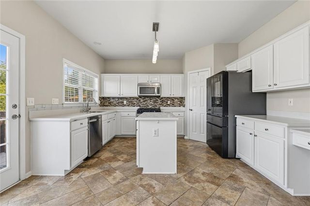 2628 Myrtlewood Lane NW, Kennesaw, GA 30144