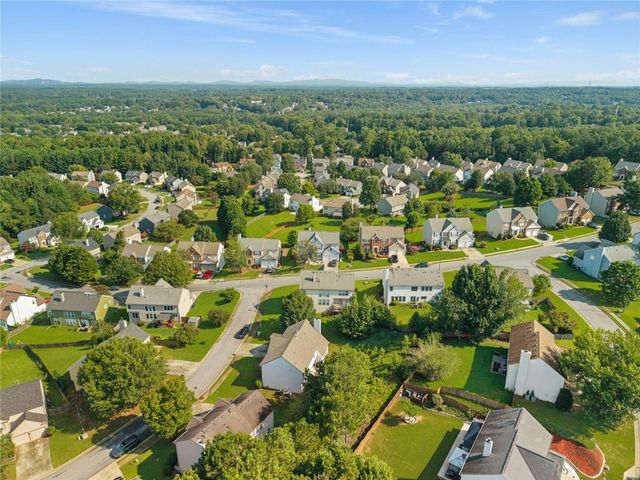2628 Myrtlewood Lane NW, Kennesaw, GA 30144