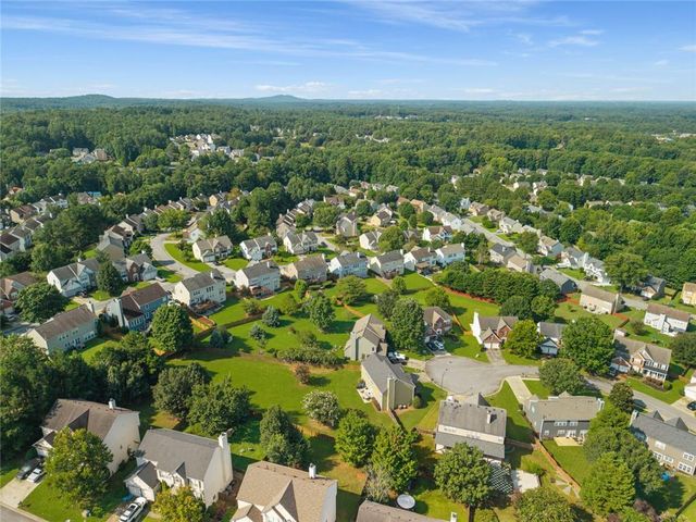 2628 Myrtlewood Lane NW, Kennesaw, GA 30144