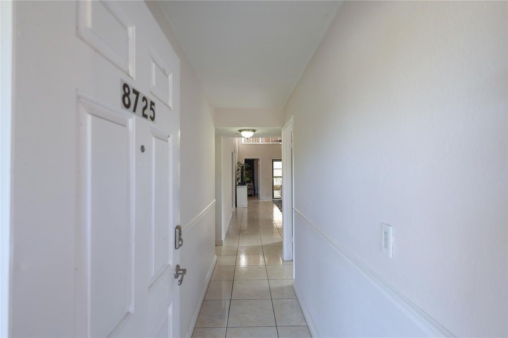 8725 Shadow Wood Blvd 312, Coral Springs, FL 33071