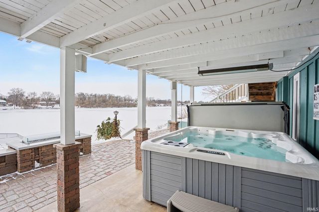 11408 Jefferson Road, Osceola, IN 46561