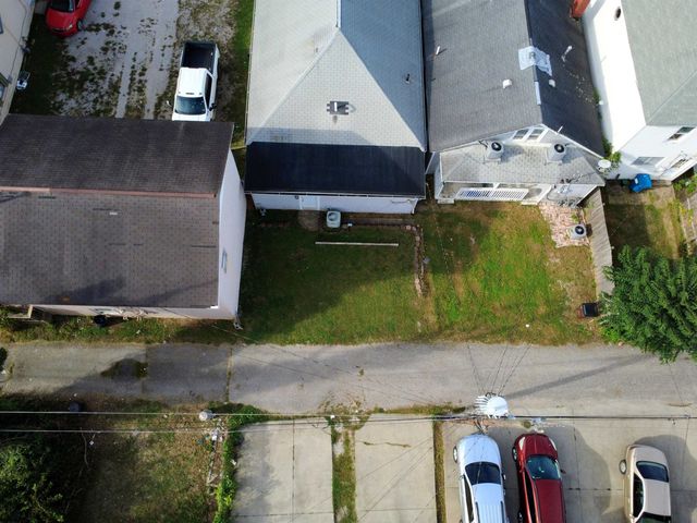 1815 Buffington Avenue, Huntington, WV 25703