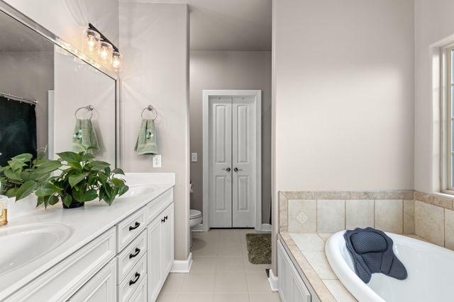 101 Ashfield Ct, White House, TN 37188