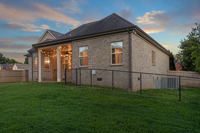 101 Ashfield Ct, White House, TN 37188