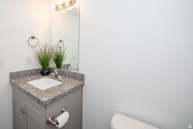 641 S PLUM CREEK LN, Ogden, UT 84404