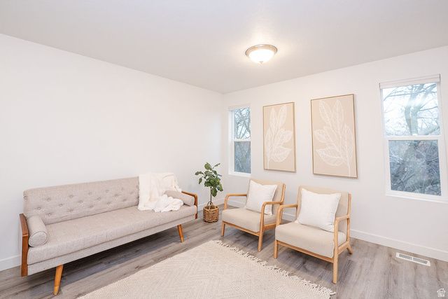 641 S PLUM CREEK LN, Ogden, UT 84404