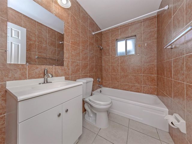 5738 GABO ROAD, North Port, FL 34287