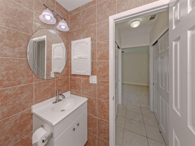 5738 GABO ROAD, North Port, FL 34287