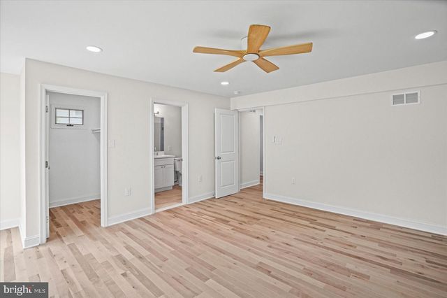 11305 MAPLEVIEW DR, Silver Spring, MD 20902