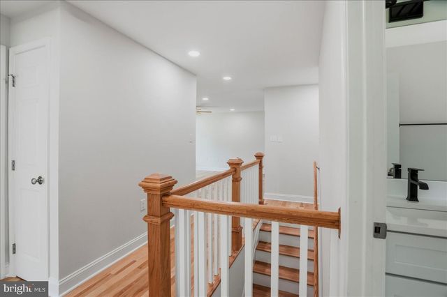 11305 MAPLEVIEW DR, Silver Spring, MD 20902