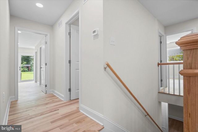 11305 MAPLEVIEW DR, Silver Spring, MD 20902