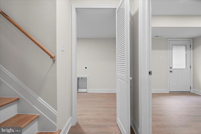 11305 MAPLEVIEW DR, Silver Spring, MD 20902
