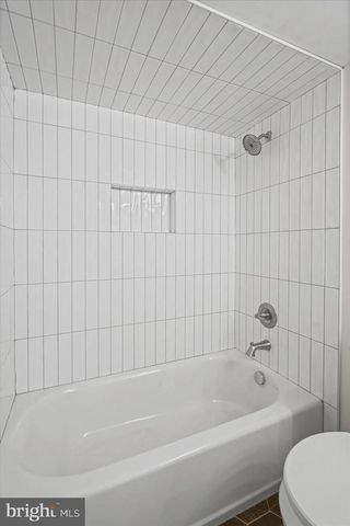 11305 MAPLEVIEW DR, Silver Spring, MD 20902