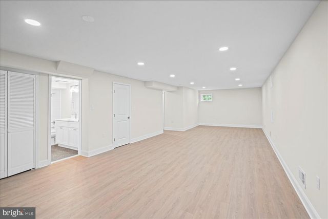 11305 MAPLEVIEW DR, Silver Spring, MD 20902