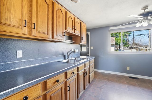 3328 Penfield Road, Columbus, OH 43227