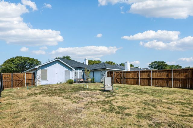 7100 Longo Drive, The Colony, TX 75056