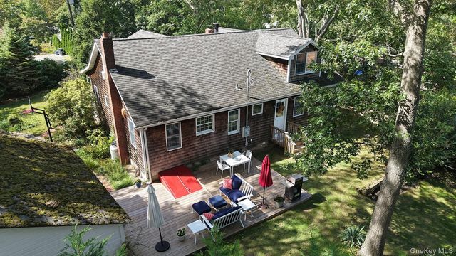 11 Urbans Road, Sound Beach, NY 11789