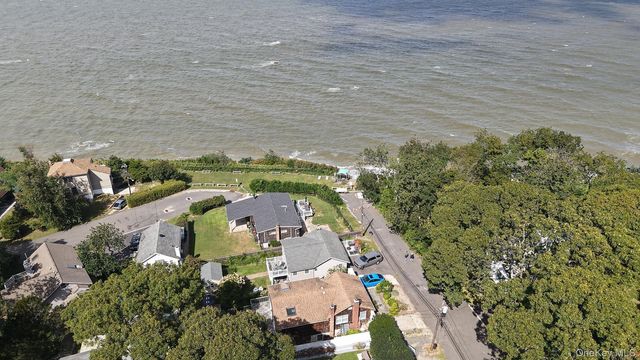 11 Urbans Road, Sound Beach, NY 11789