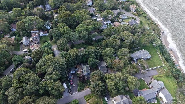 11 Urbans Road, Sound Beach, NY 11789