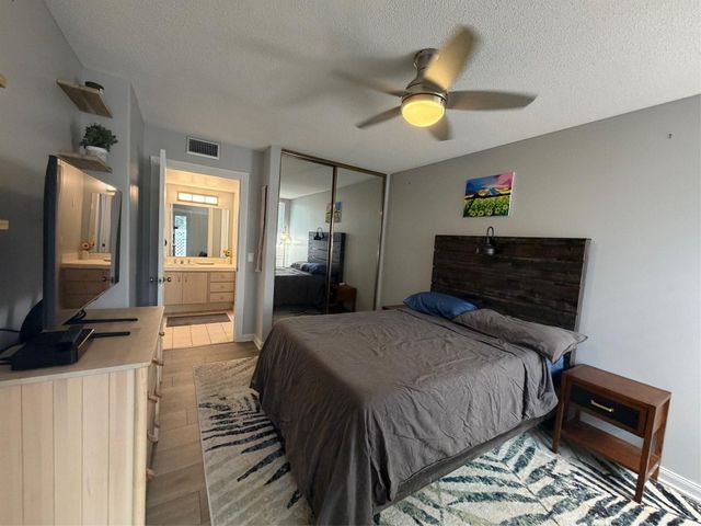 8112 Northboro Court 12B, West Palm Beach, FL 33406