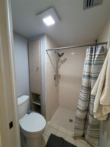 8112 Northboro Court 12B, West Palm Beach, FL 33406