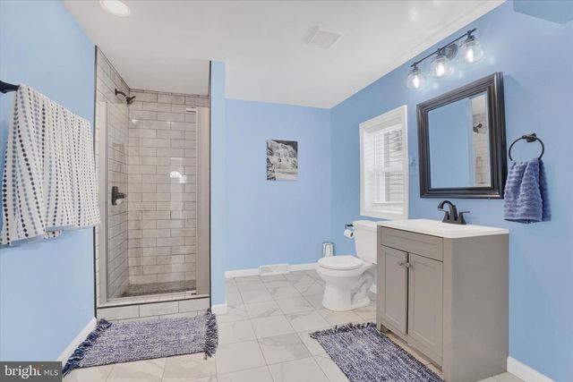 1734 HAMETOWN RD, Glen Rock, PA 17327