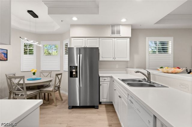 1781 Four Mile Cove PKWY 111, Cape Coral, FL 33990