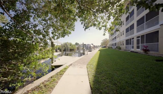 1781 Four Mile Cove PKWY 111, Cape Coral, FL 33990