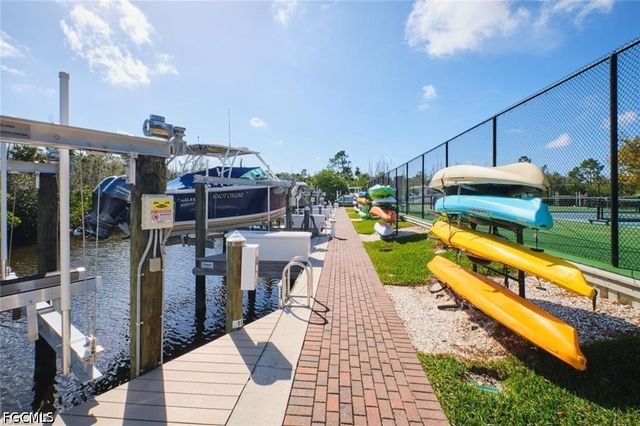 1781 Four Mile Cove PKWY 111, Cape Coral, FL 33990