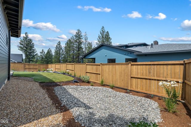 62531 NW Woodsman Loop 78, Bend, OR 97703